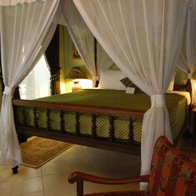 Zanzibar Accommodation Africa House Hotel