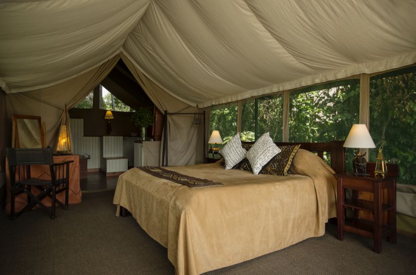 Masai Mara Accommodation Governors Camp