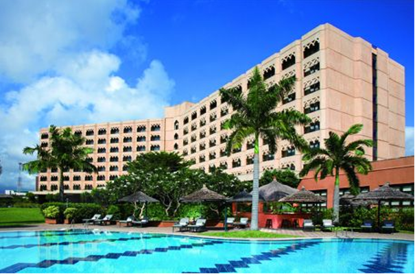 Dar - es-salaam Accommodation Movenpick Royal Palm Hotel Dar-es-salaam