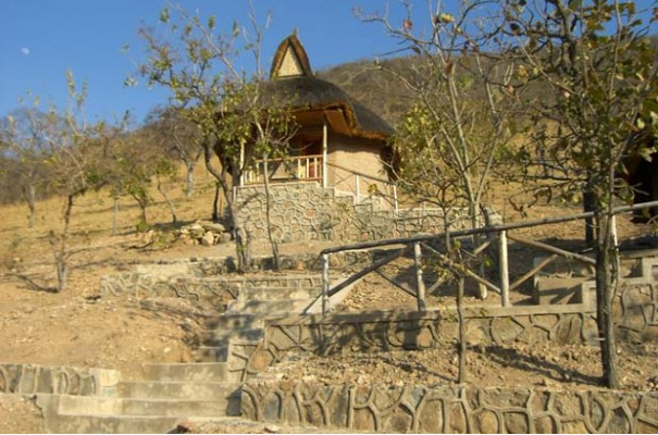 Ruaha Park Lodges sunset Mountain Lodge